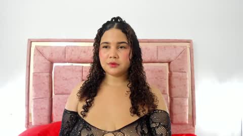 zoee_lov online show from 12/07/24, 03:19