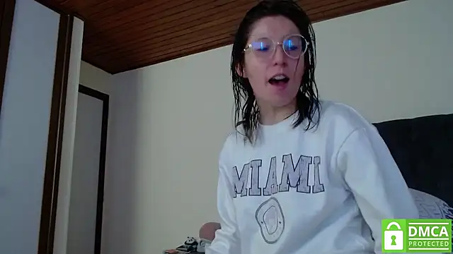 Sophi Cute online show from 11/12/24, 02:16