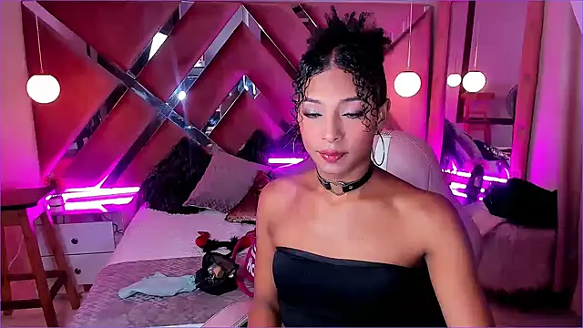 sexy sofia xx online show from 11/15/24, 03:39