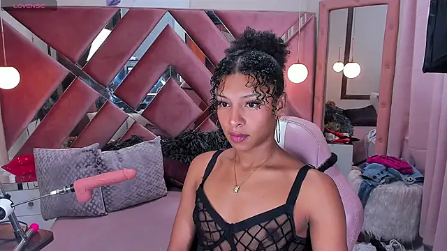 sexy sofia xx online show from 12/02/24, 10:23