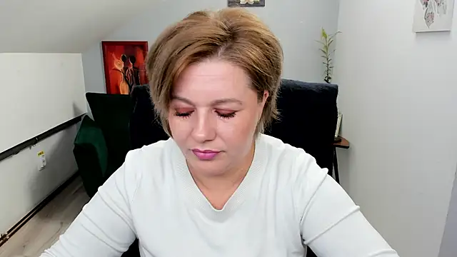 JessicaBluee online show from 11/29/24, 03:43