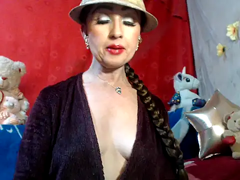 hottieperla online show from 12/22/24, 08:20