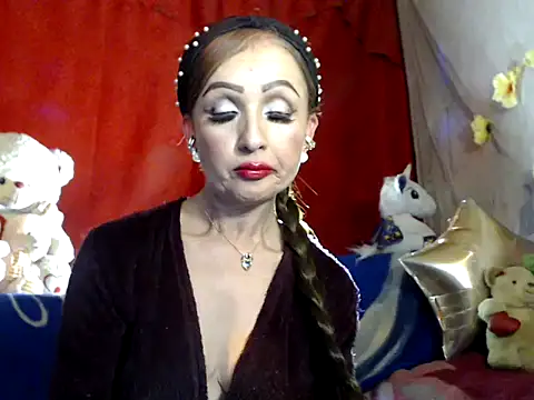 hottieperla online show from 12/11/24, 06:44