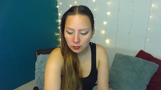 camila delarosa online show from 11/29/24, 01:04