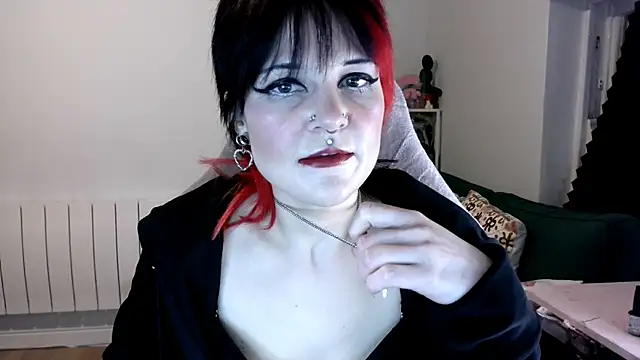 Mommy Ruby online show from 01/16/25, 11:44