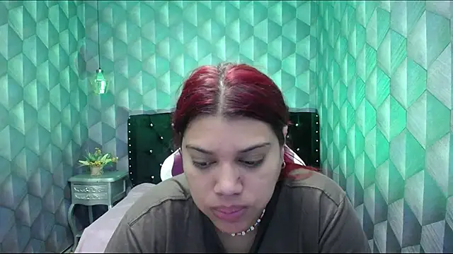 LindaBreeS online show from 12/06/24, 04:02