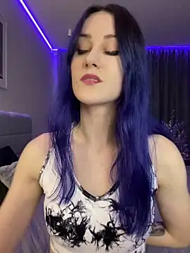 Erotic Synth Goddess online show from 01/10/25, 02:05