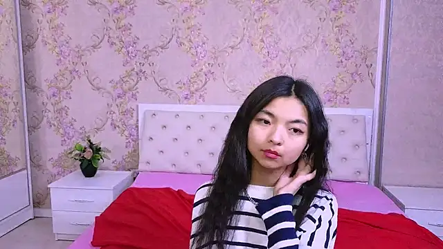 Shy Kira online show from 12/11/24, 12:39