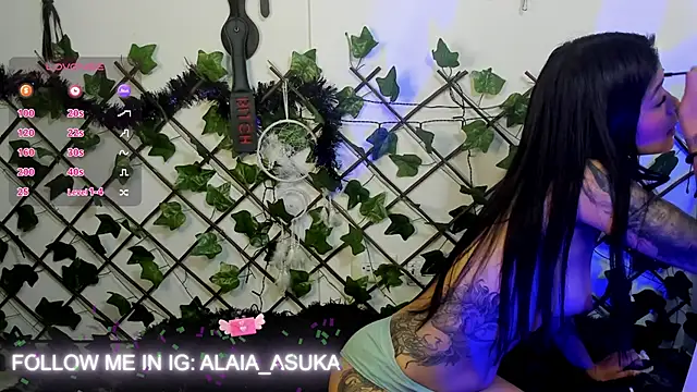 Alaia Asuka online show from 11/13/24, 10:36