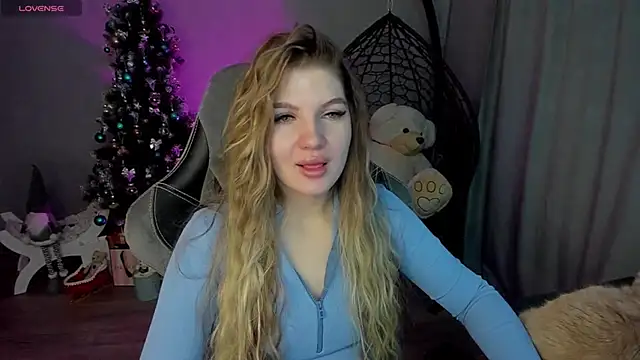 lily williamss online show from 12/14/24, 12:11