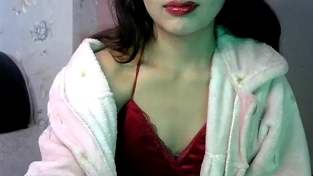 model himanshi online show from 12/04/24, 04:46