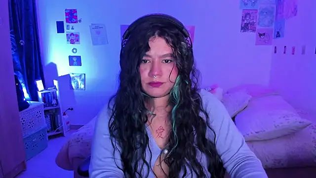 StephaniFox online show from 12/28/24, 01:00