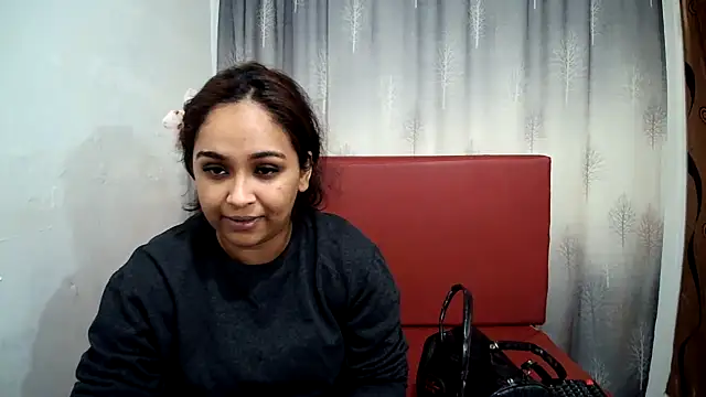 Cute Indian00 online show from 12/19/24, 04:17