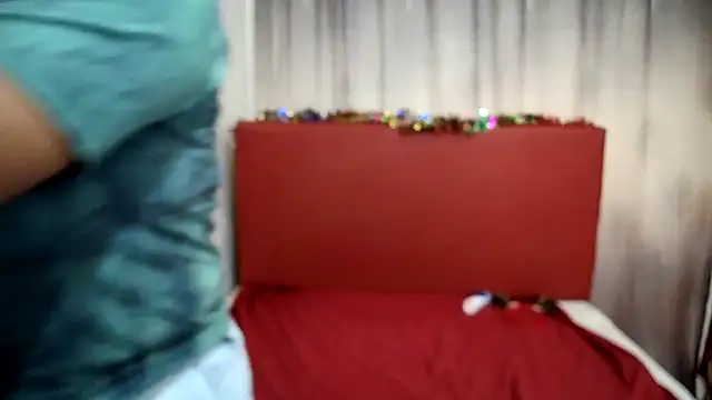 Cute Indian00 online show from 12/23/24, 06:14