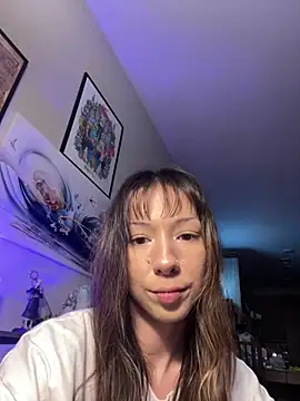 JadeEyeMoon online show from 12/19/24, 01:24