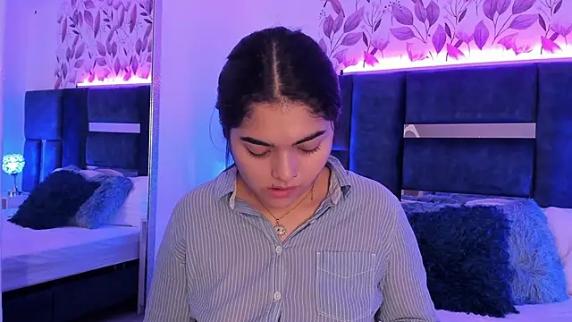 GiselOrtiz online show from 12/07/24, 11:25