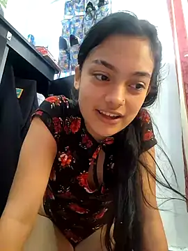 littlemelii online show from 12/19/24, 04:22