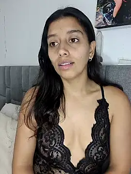 BrittanyDiaz online show from 12/17/24, 07:27