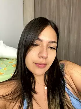 Latina vanessa online show from 11/20/24, 11:55