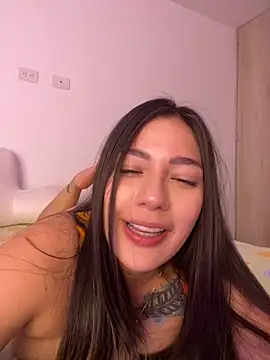 Latina vanessa online show from 12/07/24, 12:05