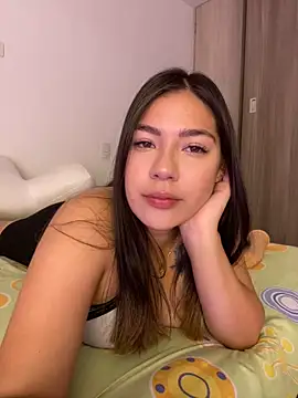 Latina vanessa online show from 11/29/24, 10:52