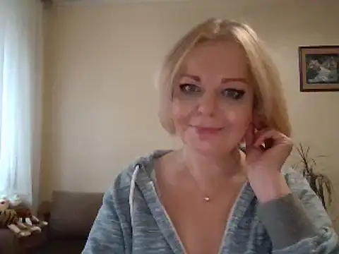 SofiyaPetrova online show from 12/05/24, 11:15