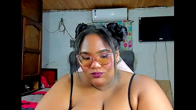 sexy bigass26 online show from 11/21/24, 05:51