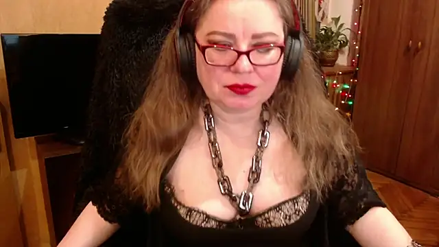 Miss Tress online show from 11/23/24, 05:58