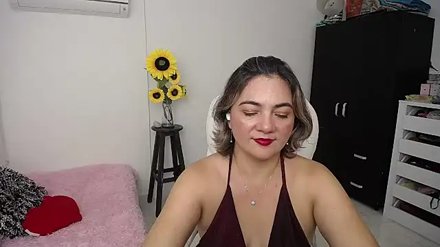 ana milf online show from 12/18/24, 01:44