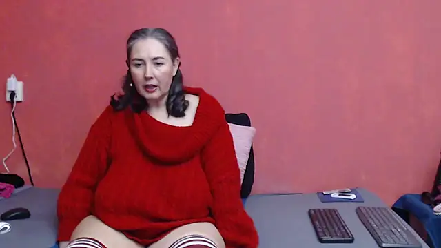 MilfGina online show from 12/23/24, 10:22