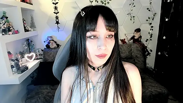 Effy tay online show from 12/04/24, 01:39