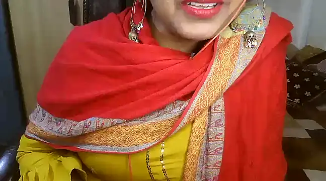 Cute Ruhi99 online show from 12/19/24, 06:48