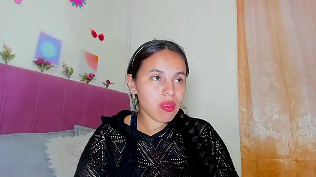 Paola latina xxx online show from 12/24/24, 04:53