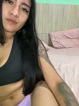 katrienee online show from 01/07/25, 02:44