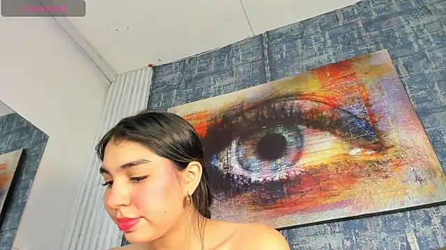 Paola  23 online show from 11/15/24, 11:56