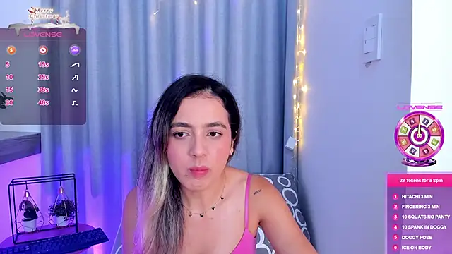 Lucyortiz  online show from 12/24/24, 11:31