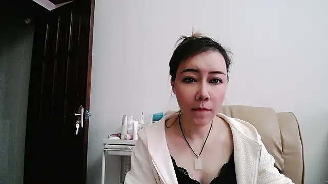 xiaoyu-sweet online show from 12/03/24, 03:22