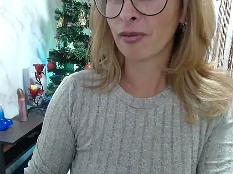 CoryLoveHott online show from 11/30/24, 01:01