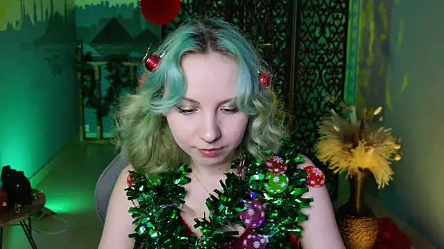 JasmineMilko online show from 12/18/24, 05:10