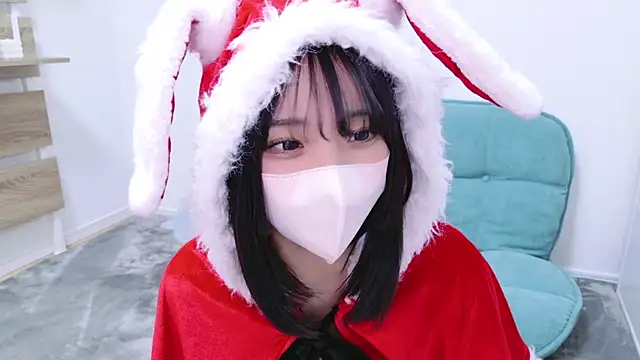 -Yuria- online show from 12/24/24, 04:23