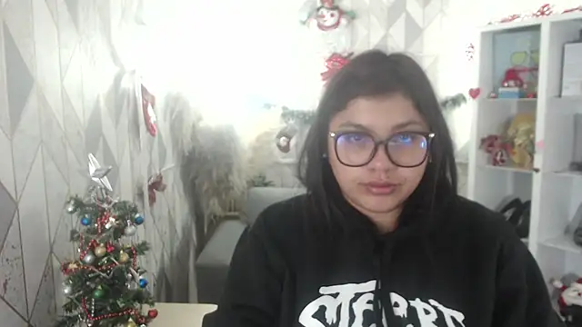 DannaGarza  online show from 12/26/24, 02:58