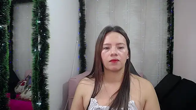 lauraguzman online show from 12/02/24, 03:09