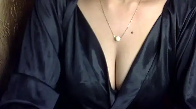 sexysilk1 online show from 11/28/24, 02:44