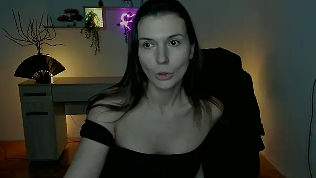 EricaPowers online show from 11/15/24, 09:36