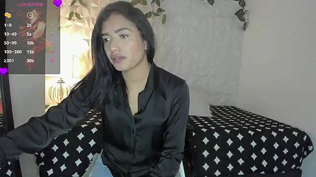 Alina Argi online show from 12/26/24, 01:02