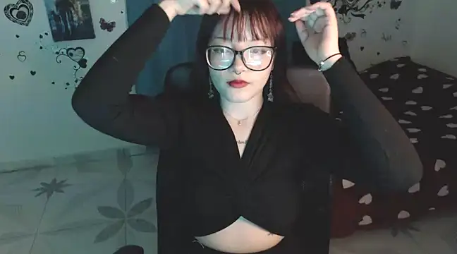 LizzyRoses17 online show from 11/19/24, 11:20