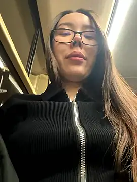 Asian Asami online show from 11/16/24, 03:32