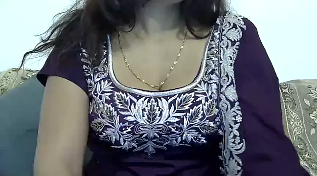 mishi kaur online show from 11/30/24, 01:54