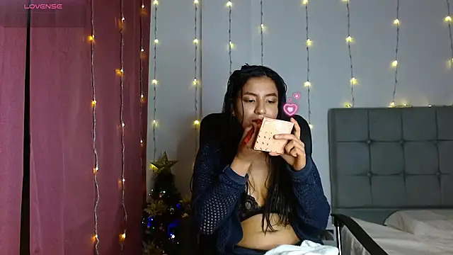 ChloeSanchezx online show from 12/12/24, 01:37