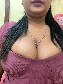 Hot-Diya21 online show from 12/20/24, 02:58